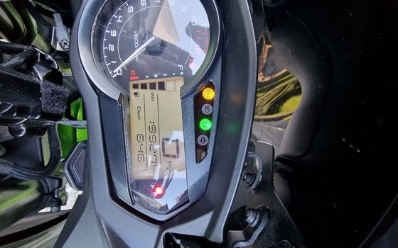 Gebrauchtmotorrad Kawasaki Z1000SX - Bild 1