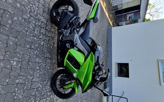 Gebrauchtmotorrad Kawasaki Z1000SX - Bild 8