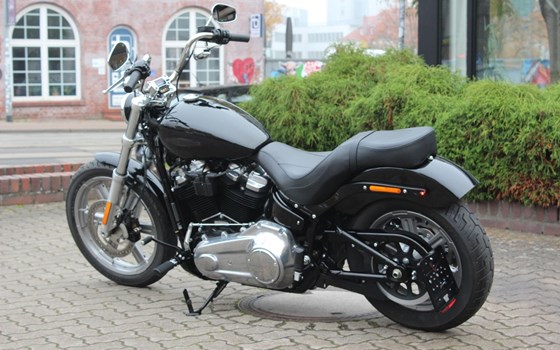 Gebrauchtmotorrad Harley-Davidson Softail Street Bob FXBB - Bild 6