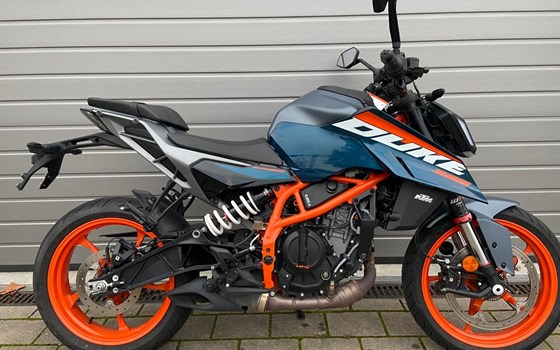 Gebrauchtmotorrad KTM 390 Duke - Bild 3