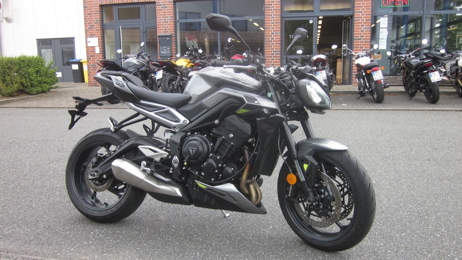 Triumph Street Triple 765 R