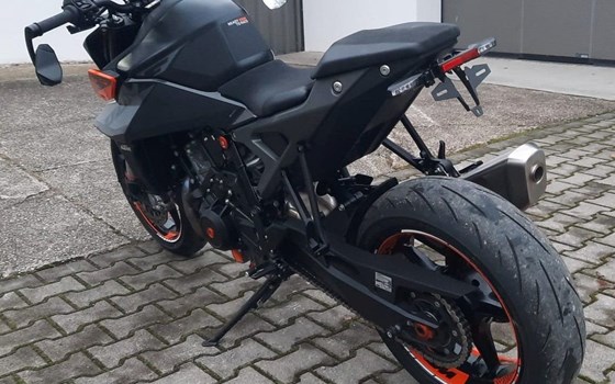 Gebrauchtmotorrad KTM 990 Duke - Bild 4