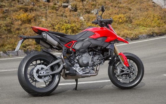 Neufahrzeug Ducati Hypermotard V2 - Bild 1