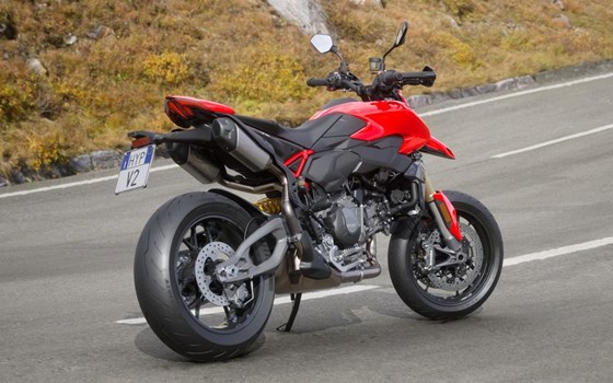 Neufahrzeug Ducati Hypermotard V2 - Bild 7