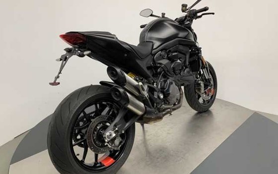 Gebrauchtmotorrad Ducati Monster 30° Anniversario - Bild 3