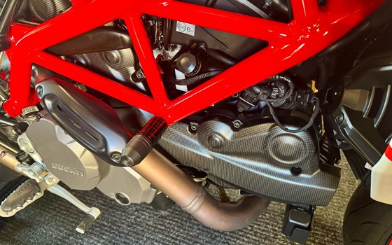 Gebrauchtmotorrad Ducati Hypermotard 950 SP - Bild 12