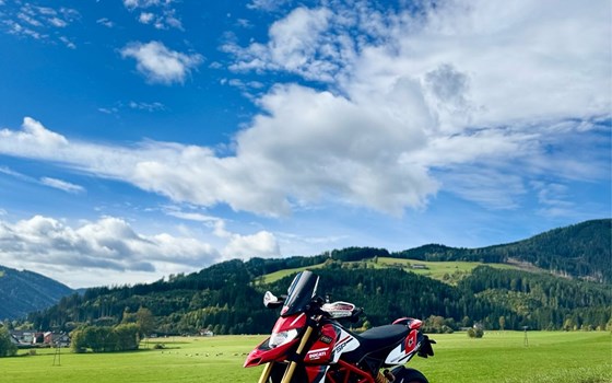 Gebrauchtmotorrad Ducati Hypermotard 950 SP - Bild 4