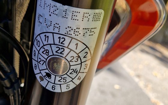 Gebrauchtmotorrad KTM 1290 Super Duke R - Bild 6