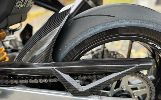 Gebrauchtmotorrad Aprilia RSV4 1100 Factory SE-09 SBK - Bild 13