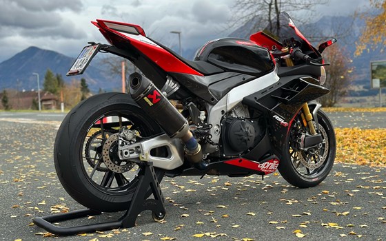 Gebrauchtmotorrad Aprilia RSV4 1100 Factory SE-09 SBK - Bild 5