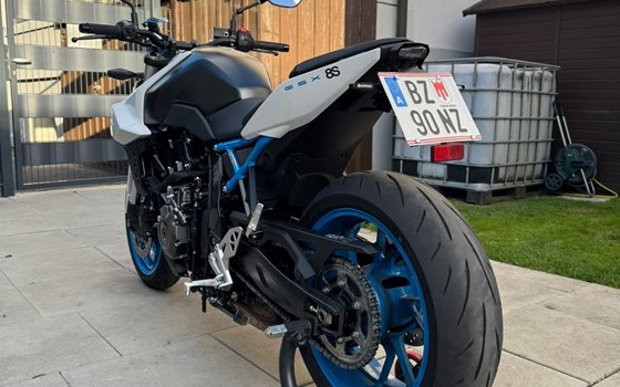 Gebrauchtmotorrad Suzuki GSX-8S - Bild 2