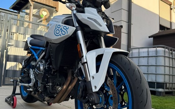 Gebrauchtmotorrad Suzuki GSX-8S - Bild 6