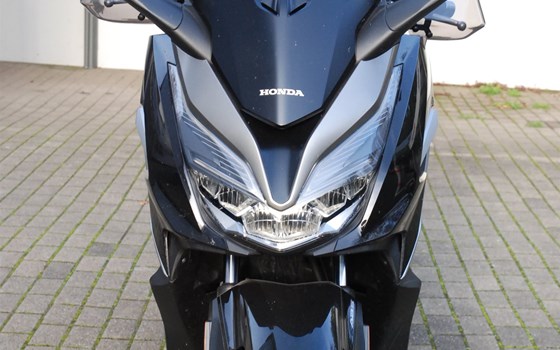 Gebrauchtmotorrad Honda Forza 350 - Bild 9