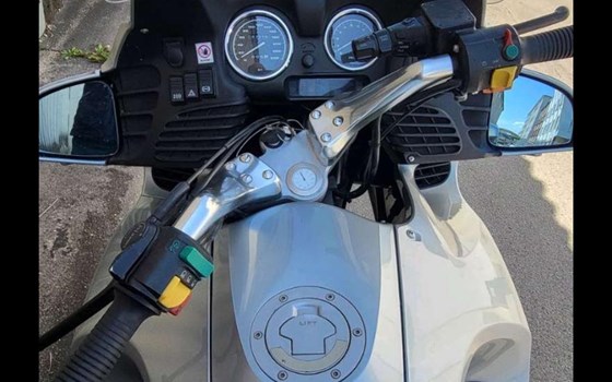Gebrauchtmotorrad BMW R 1100 RT - Bild 9
