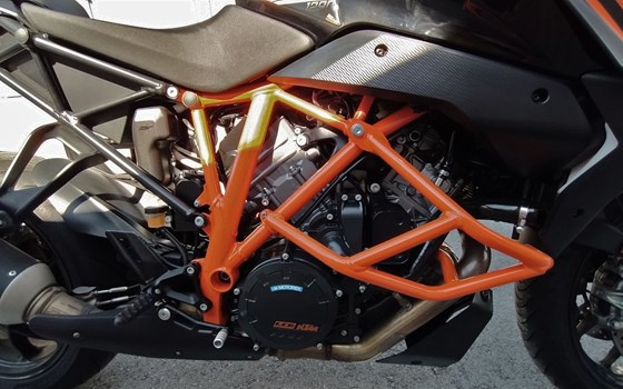 Gebrauchtmotorrad KTM 1290 Super Duke GT - Bild 4