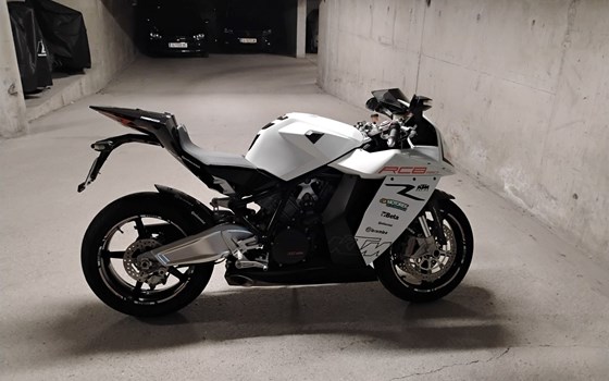 Gebrauchtmotorrad KTM 1190 RC8 - Bild 1