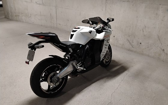 Gebrauchtmotorrad KTM 1190 RC8 - Bild 2