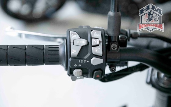 Gebrauchtmotorrad Kawasaki Z900 70kW - Bild 7