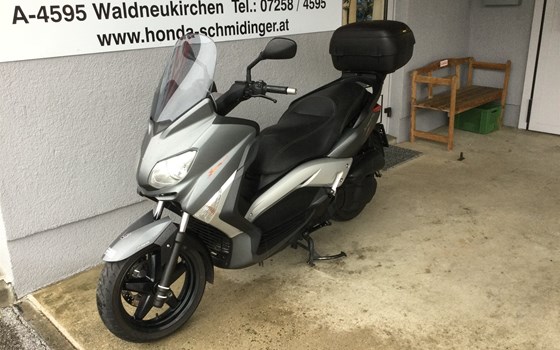 Gebrauchtmotorrad Yamaha X-Max 125 ABS Business - Bild 2