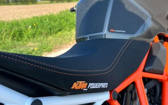 Gebrauchtmotorrad KTM 1290 Super Duke R - Bild 8
