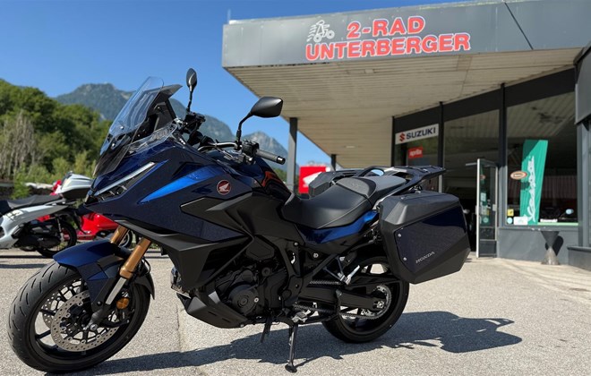 Honda NT1100 DCT Electronic Suspension