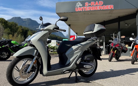 Gebrauchtmotorrad Honda SH150i - Bild 1