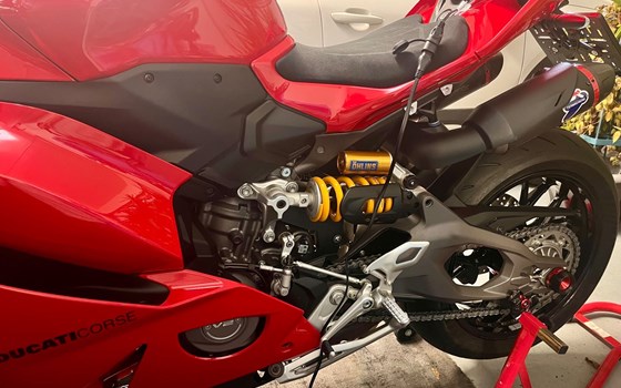 Gebrauchtmotorrad Ducati Panigale V2 S - Bild 3