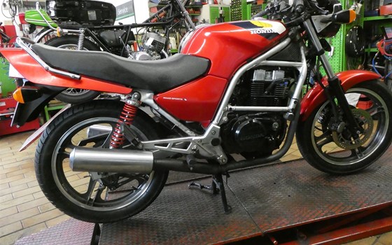 Gebrauchtmotorrad Honda CB 450 S - Bild 2