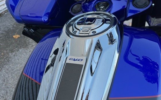 Gebrauchtmotorrad Harley-Davidson CVO Road Glide FLTRXSE - Bild 8