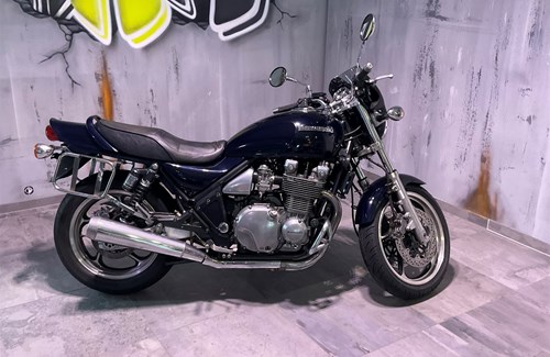 Gebrauchtmotorrad Kawasaki Zephyr 1100