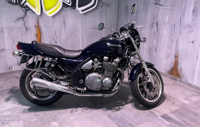 Kawasaki Zephyr 1100