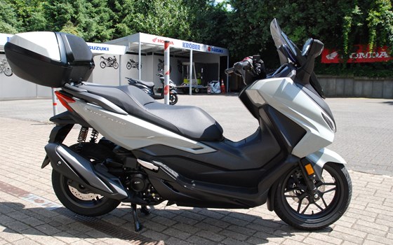 Neufahrzeug Honda Forza 350 - Bild 13