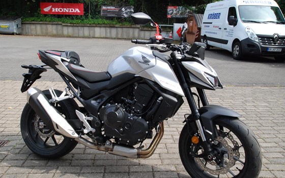 Neufahrzeug Honda CB750 Hornet - Bild 2