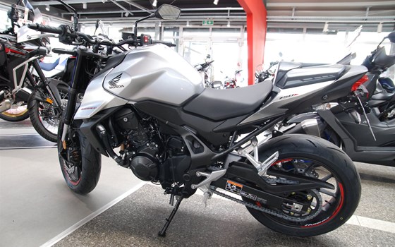 Gebrauchtmotorrad Honda CB750 Hornet - Bild 8