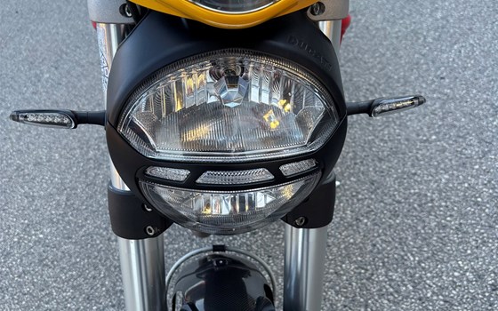 Gebrauchtmotorrad Ducati Monster 1100 - Bild 3