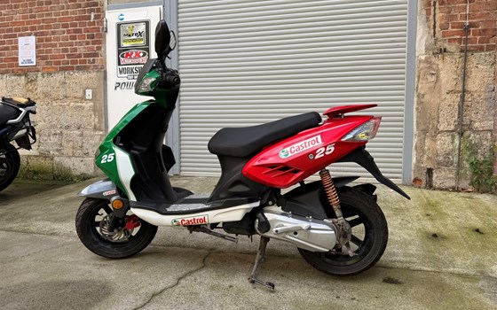 Gebrauchtmotorrad Explorer Race 50 GT - Bild 3