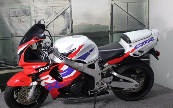 Gebrauchtmotorrad Honda CBR 900 RR Fireblade - Bild 1
