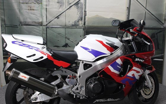 Gebrauchtmotorrad Honda CBR 900 RR Fireblade - Bild 11