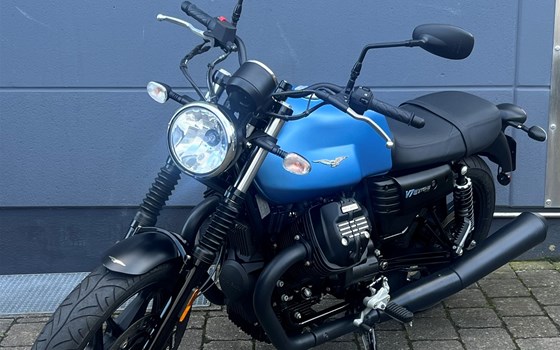 Gebrauchtmotorrad Moto Guzzi V7 Stone - Bild 4