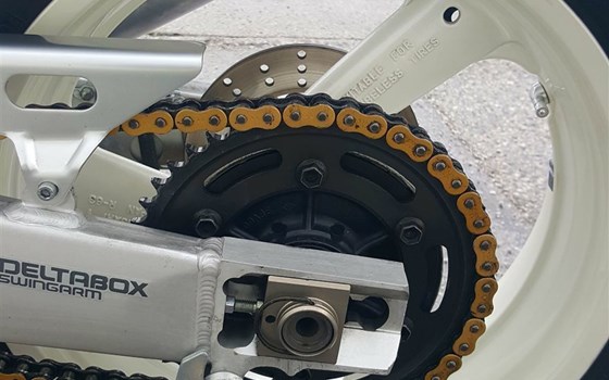 Gebrauchtmotorrad Yamaha FZR 750 R - Bild 20