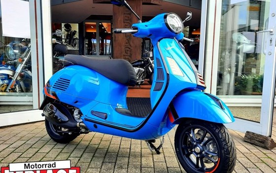 Neufahrzeug Vespa GTS Super Sport - Bild 1