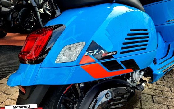 Neufahrzeug Vespa GTS Super Sport - Bild 8