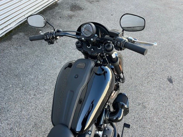 Harley-Davidson Softail Low Rider S FXLRS (Vivid Black) - Bild 5