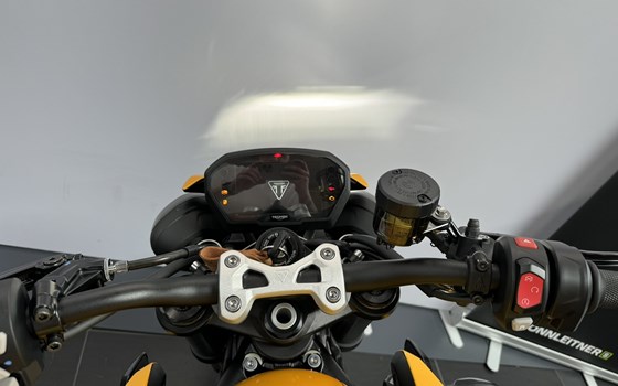 Neufahrzeug Triumph Street Triple 765 RS - Bild 8