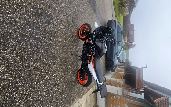 Gebrauchtmotorrad KTM 890 SMT - Bild 1