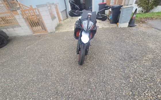 Gebrauchtmotorrad KTM 890 SMT - Bild 11