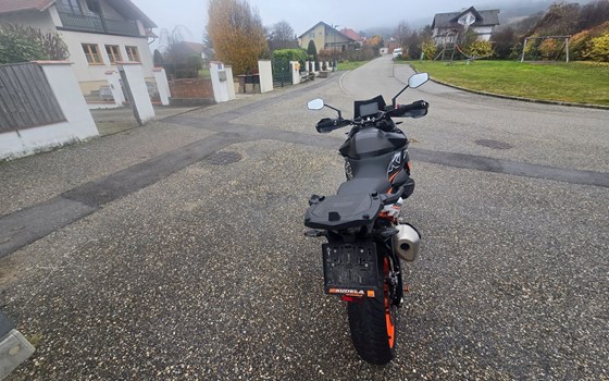 Gebrauchtmotorrad KTM 890 SMT - Bild 12
