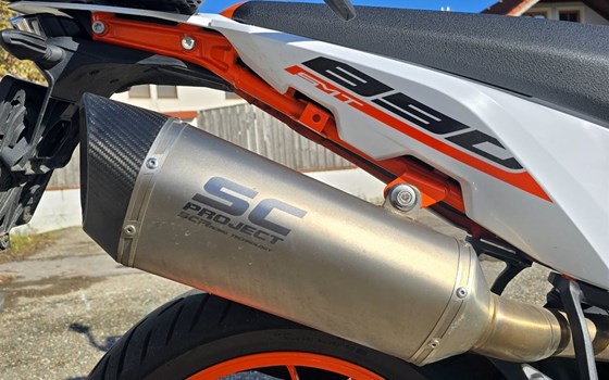 Gebrauchtmotorrad KTM 890 SMT - Bild 7