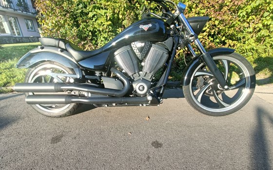 Motorrad Occasion Victory Hammer 8-Ball - Bild 1