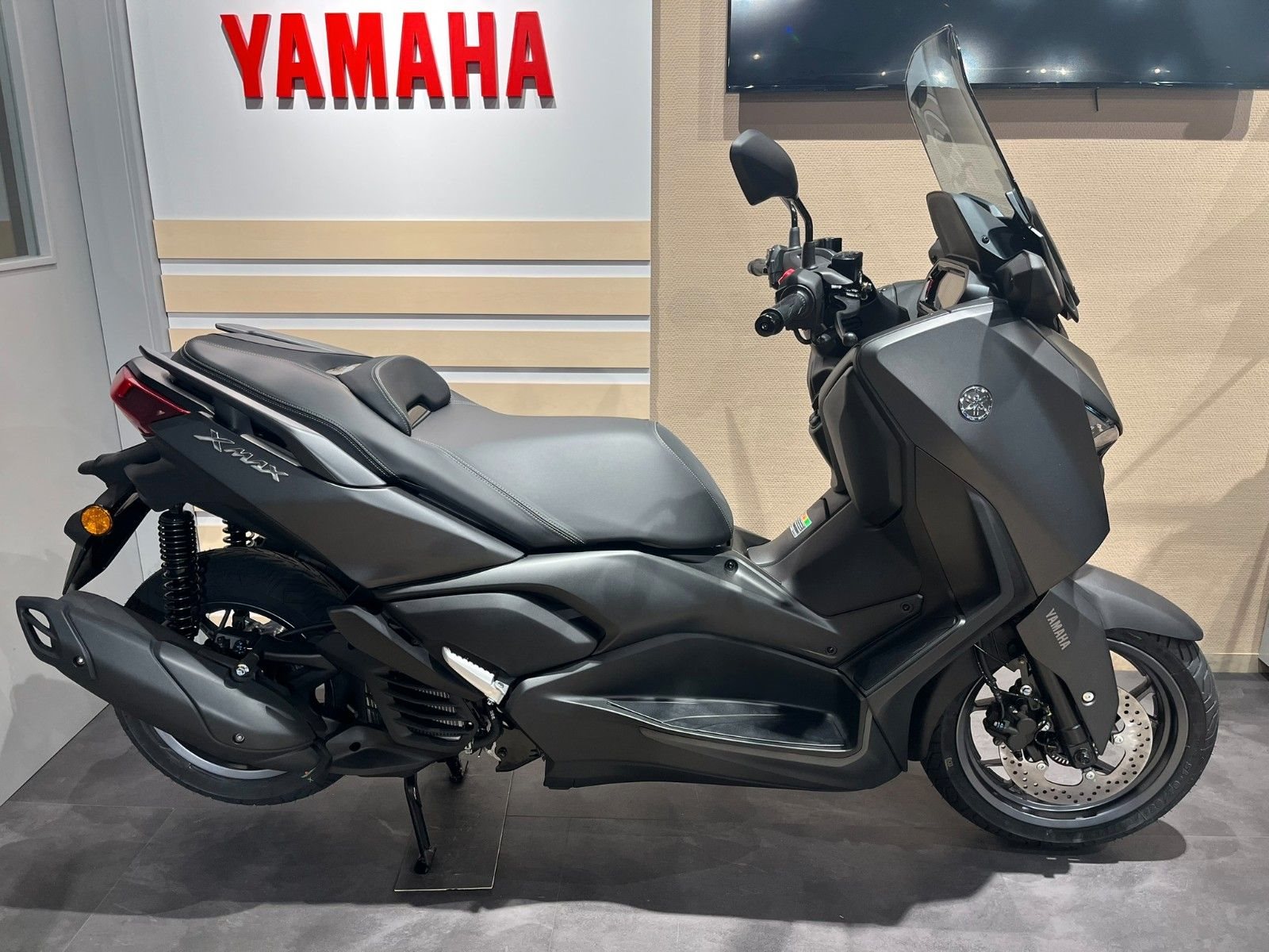 Yamaha XMAX 125 